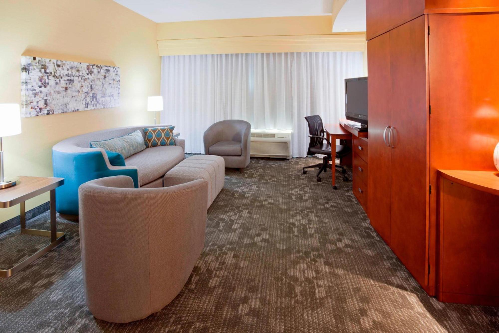 Courtyard Minneapolis Maple Grove Arbor Lakes Екстериор снимка